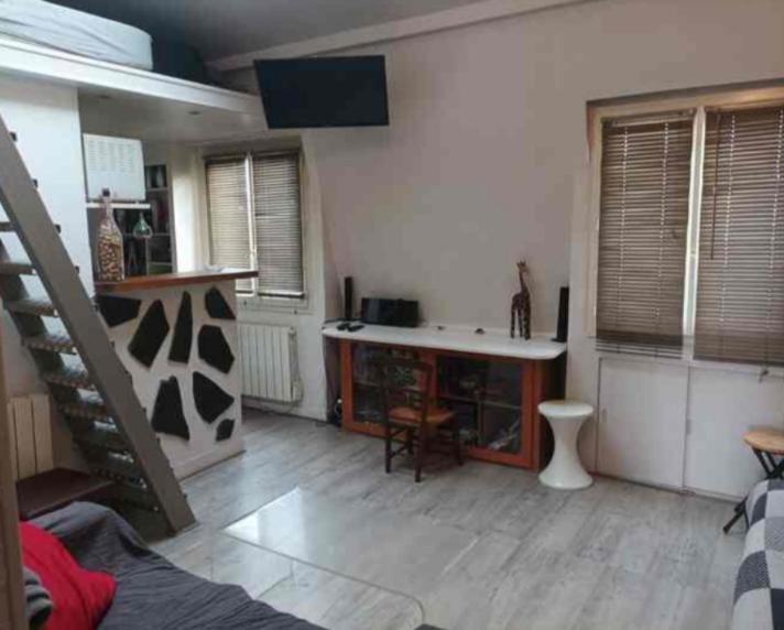 Proche Montmartre Apartment *